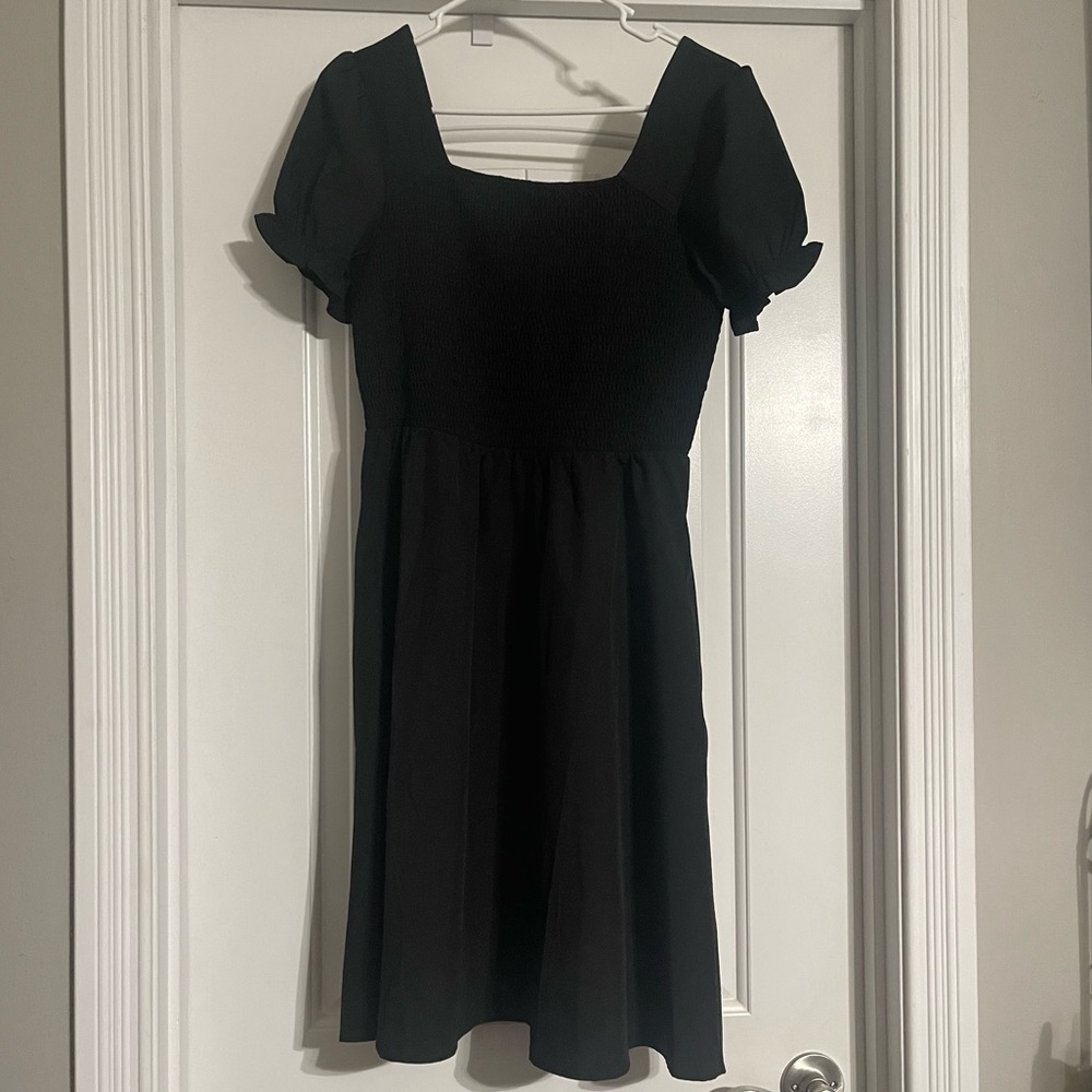 Classic Puff Sleeve Little Black Dress 🖤